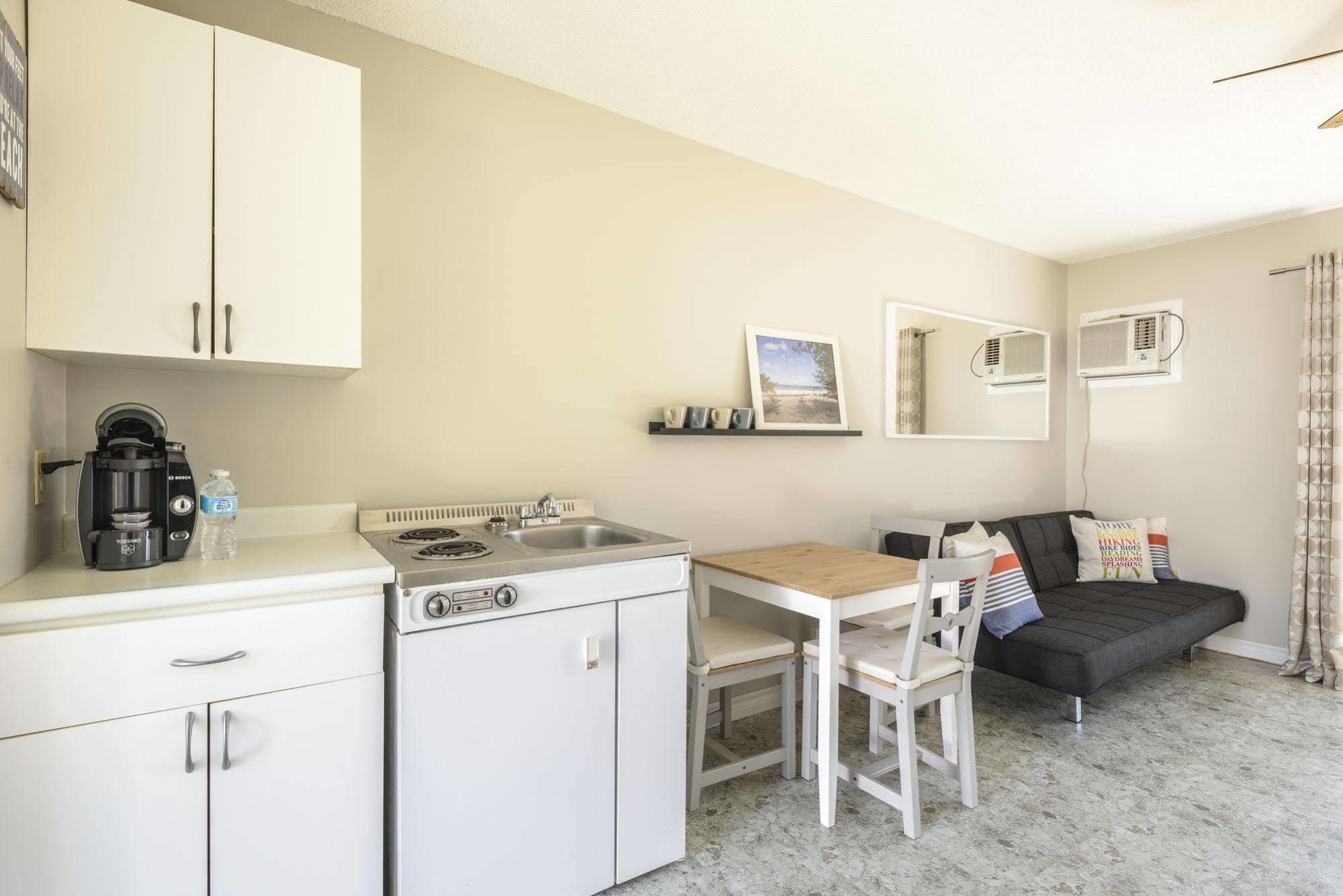 Hollywood Cottages Wasaga Beach Exteriér fotografie